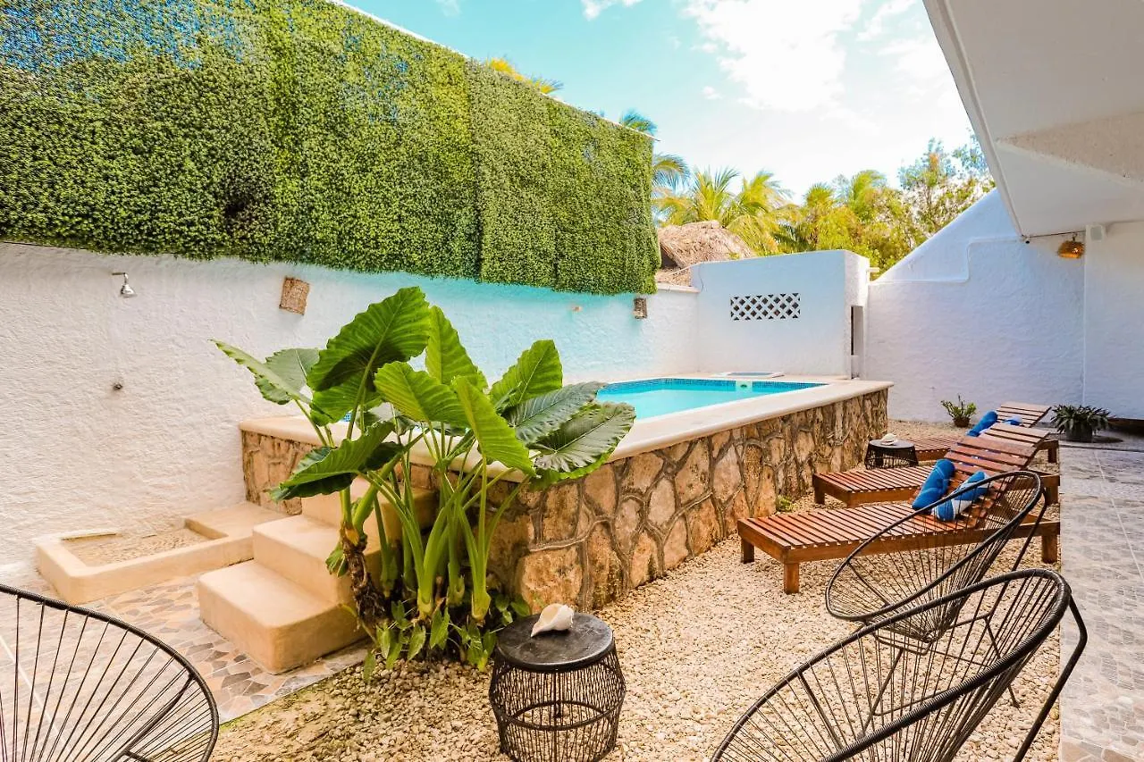 Hotel Casa Baleine Isla Holbox 3*,  Mexico